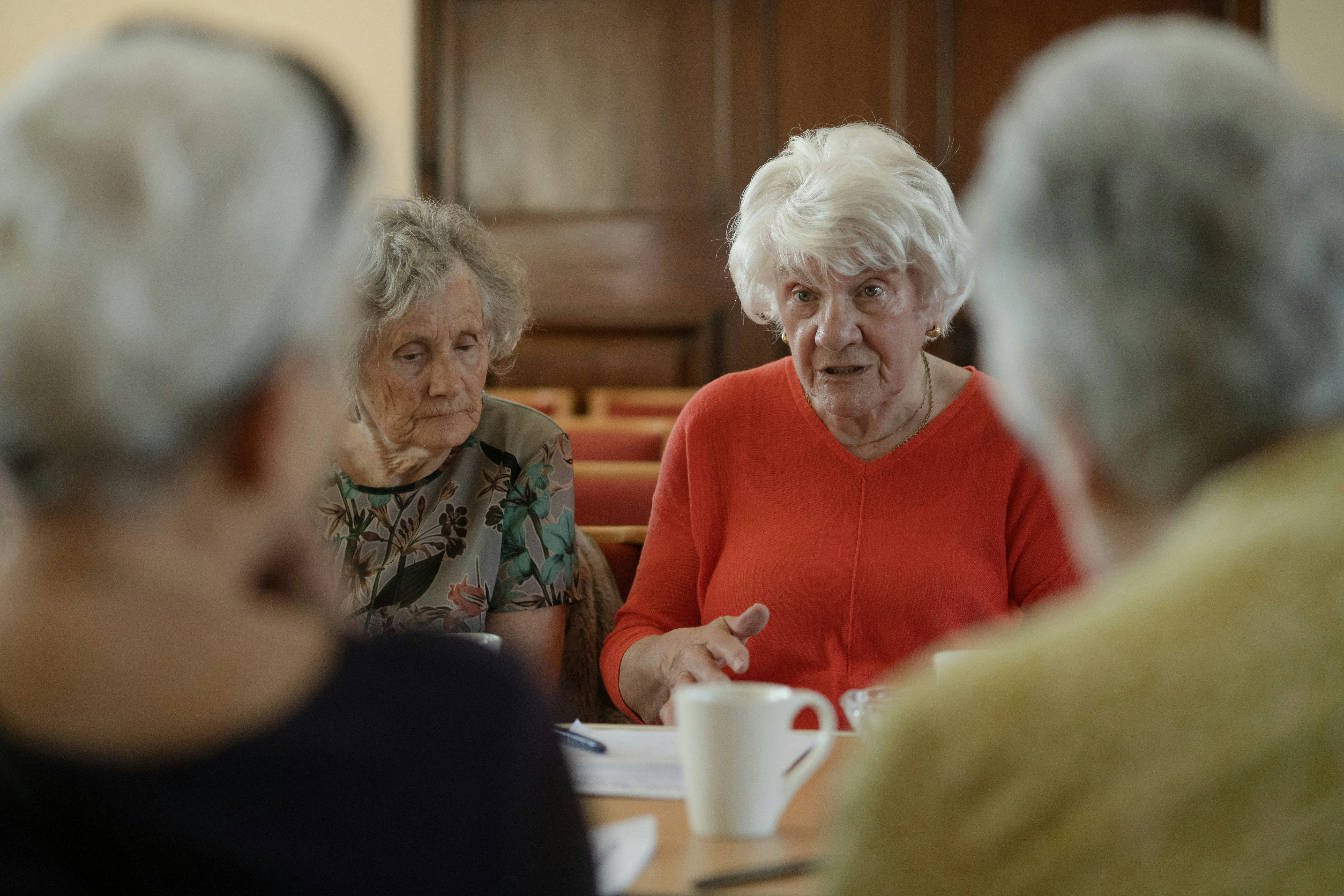 How to Find the Best Community Support for Seniors