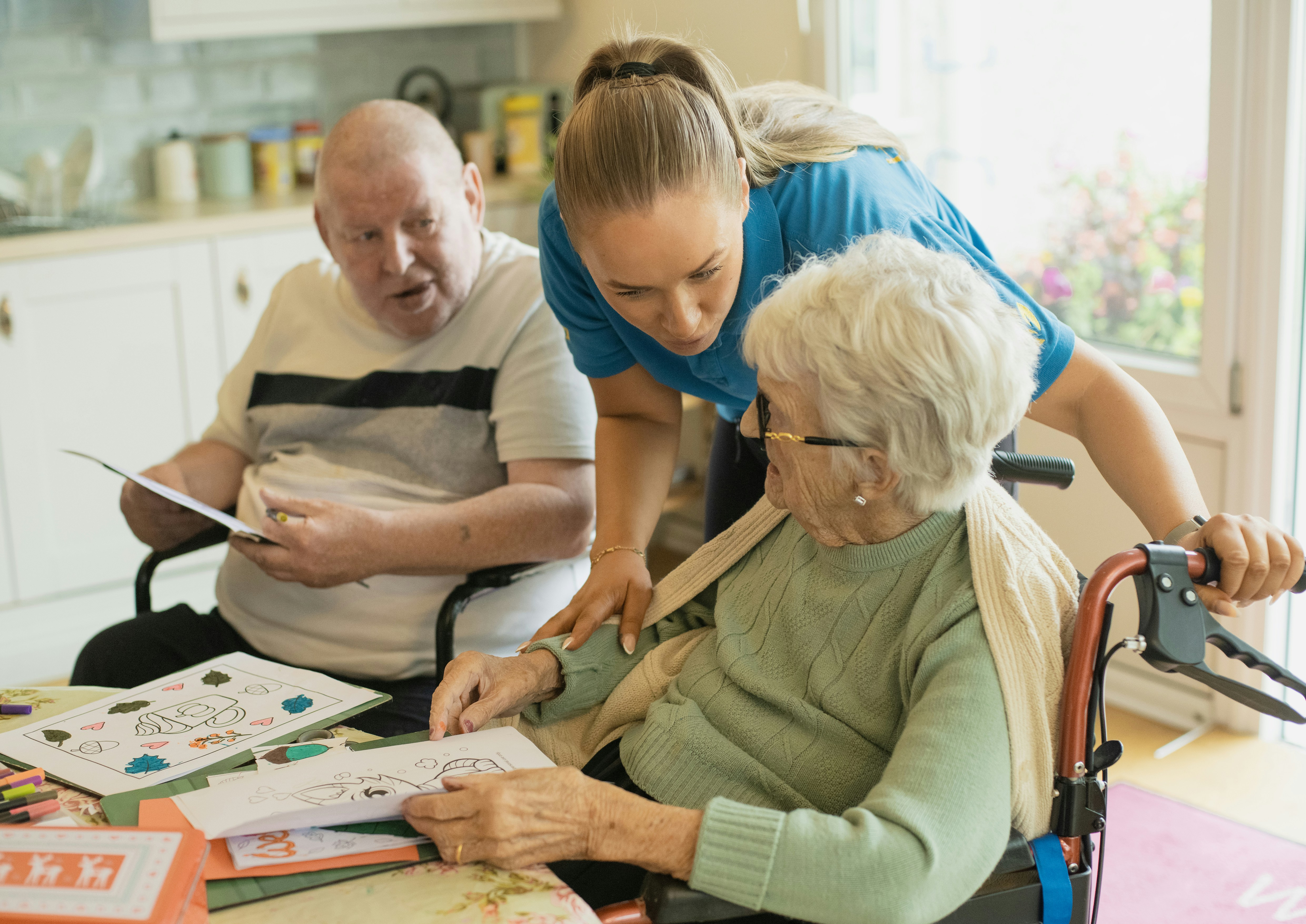 Smart Solutions: The Best Helping Aids for the Elderly